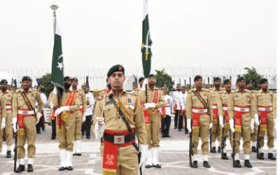 وزیر قانون کا کہنا ہے کہ پاکستان عدلیہ میں فوج کی مداخلت کی تحقیقات کرے گا۔